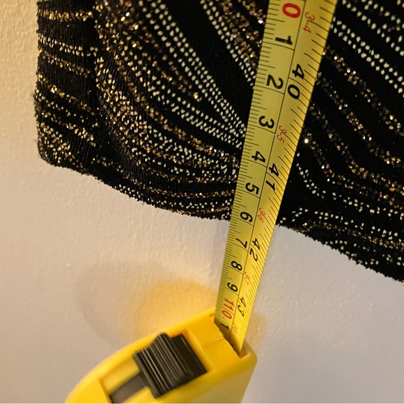 Cloth and People Dress - Picture 4 of 5